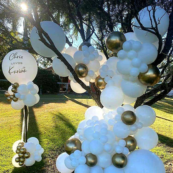 Tree Balloons Image