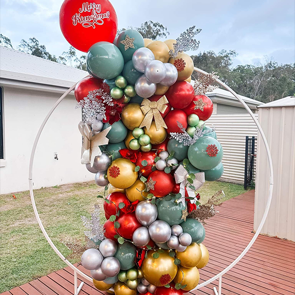 Merry Friendsmas Image